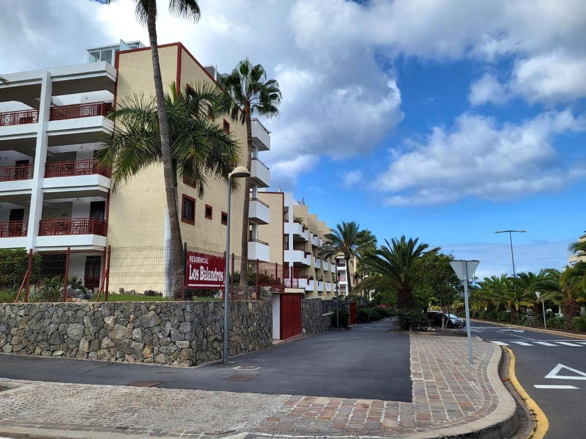 Oasis Palm Mar By Helloapartments Exterior foto